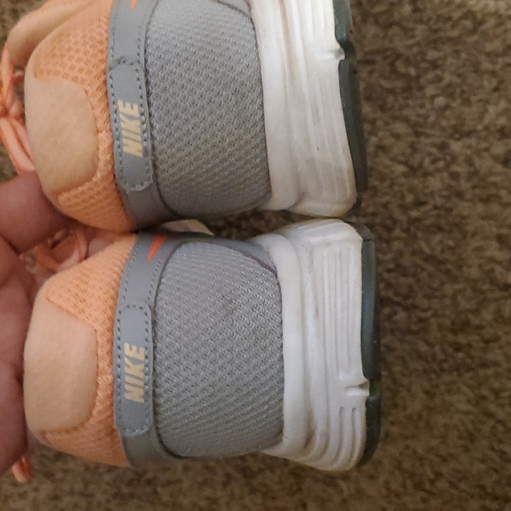 Gray, Orange & White Nike Shoes Size 10 - Picture 3 of 6